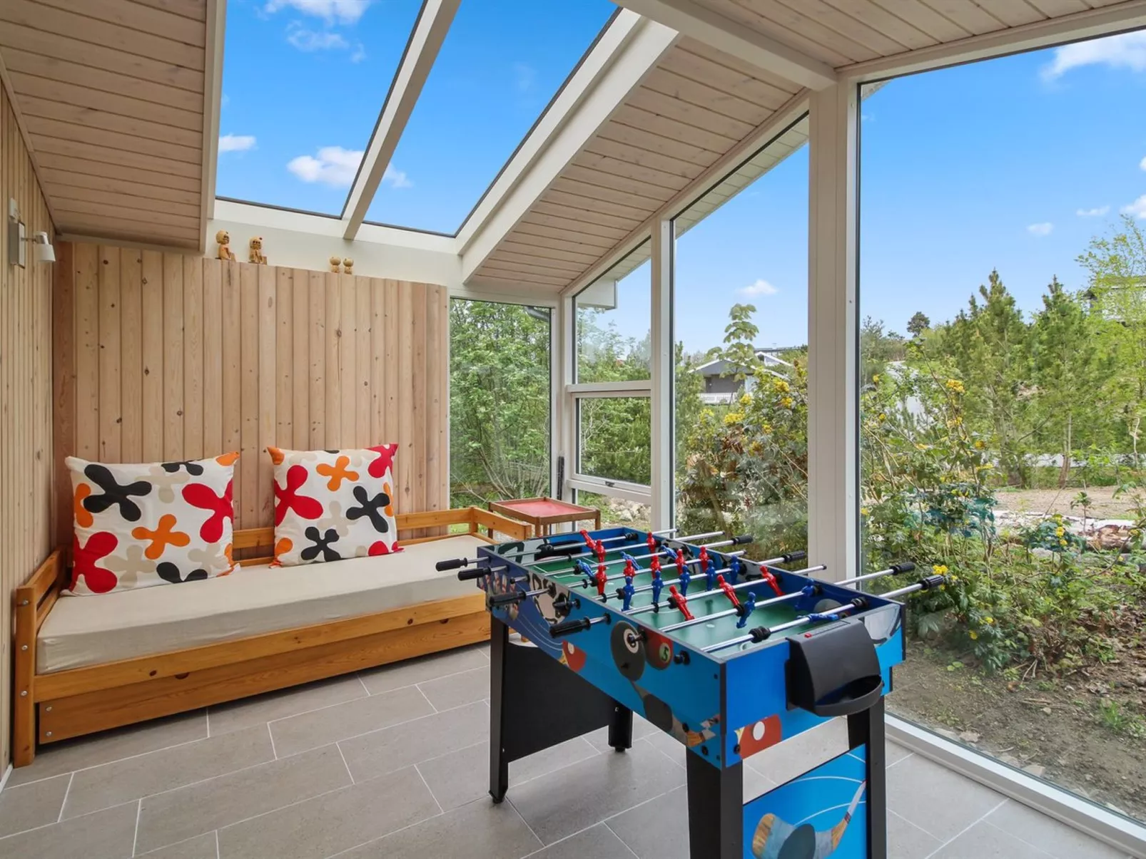 "Lissi" - 700m from the sea-Binnen