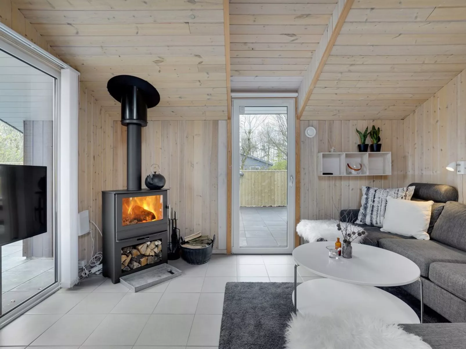 "Kea" - 30km from the sea-Binnen