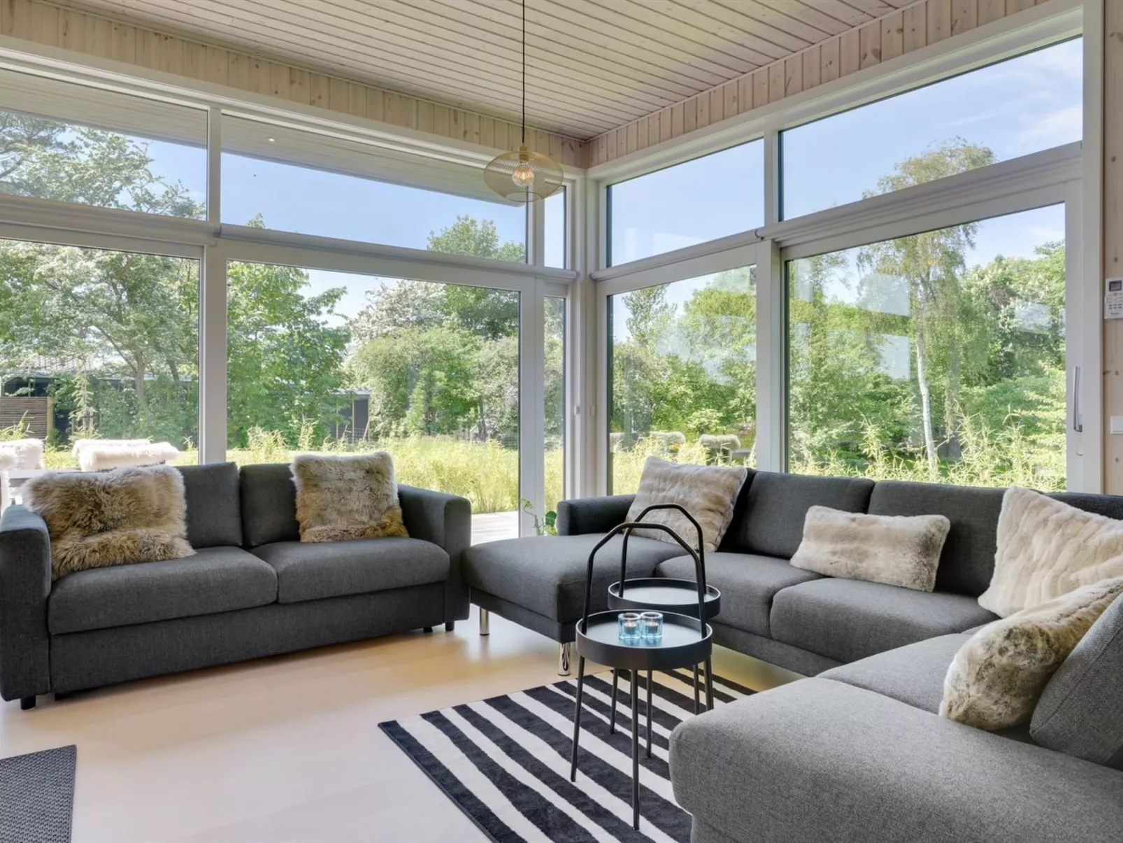 "Topenga" - 300m from the sea-Binnen