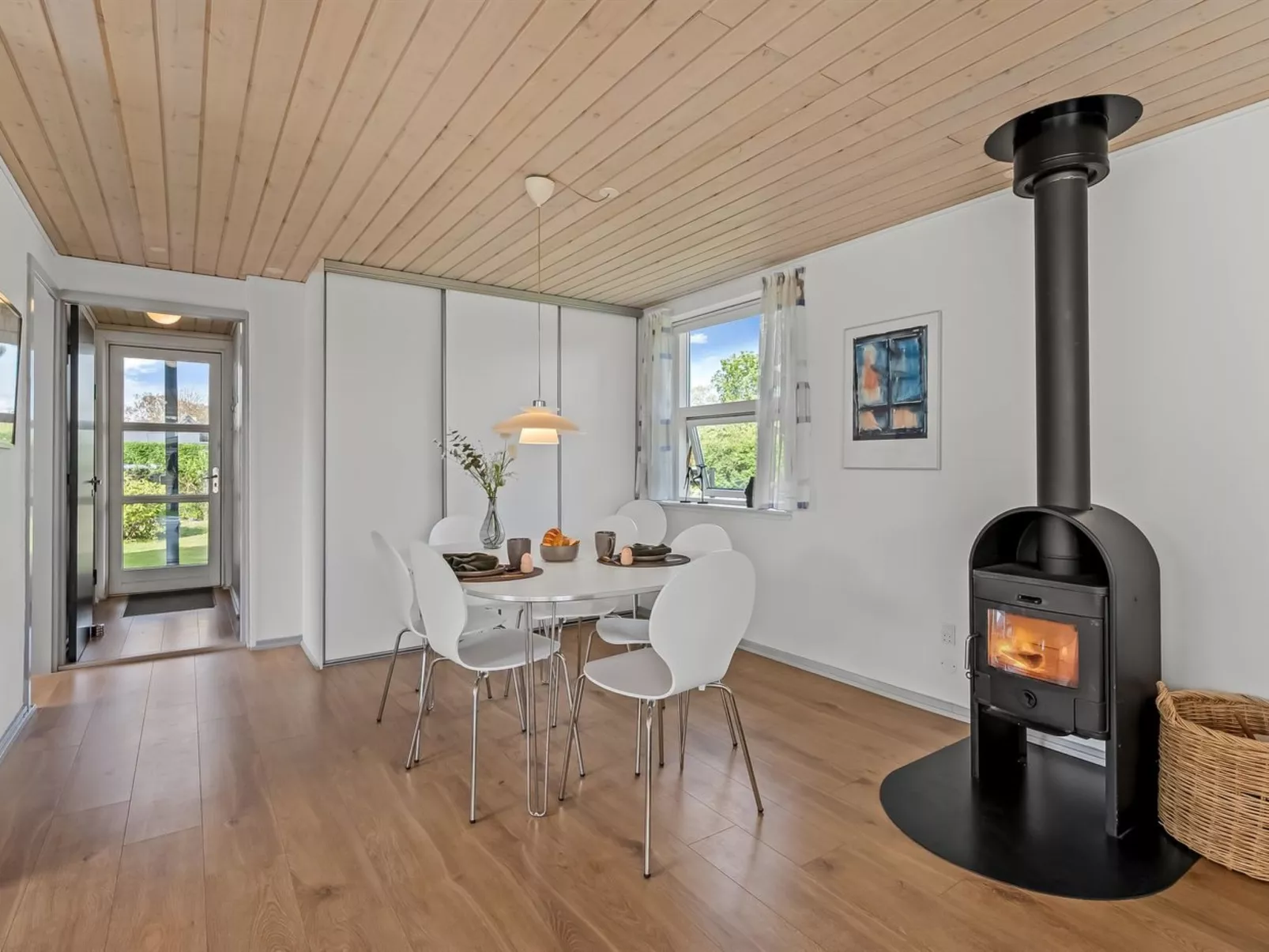 "Teija" - 300m from the sea-Binnen