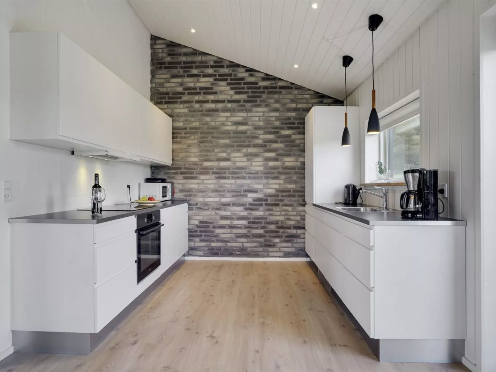 "Øthbiorn" - 1.1km from the sea-Binnen