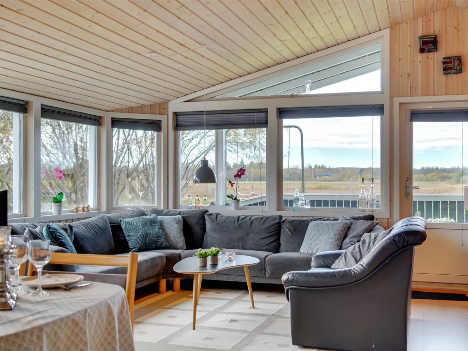 "Hylleborg" - 400m from the sea-Binnen