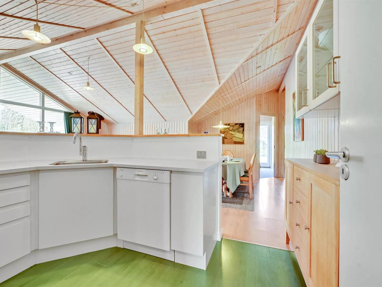 "Landuin" - 230m from the sea-Binnen