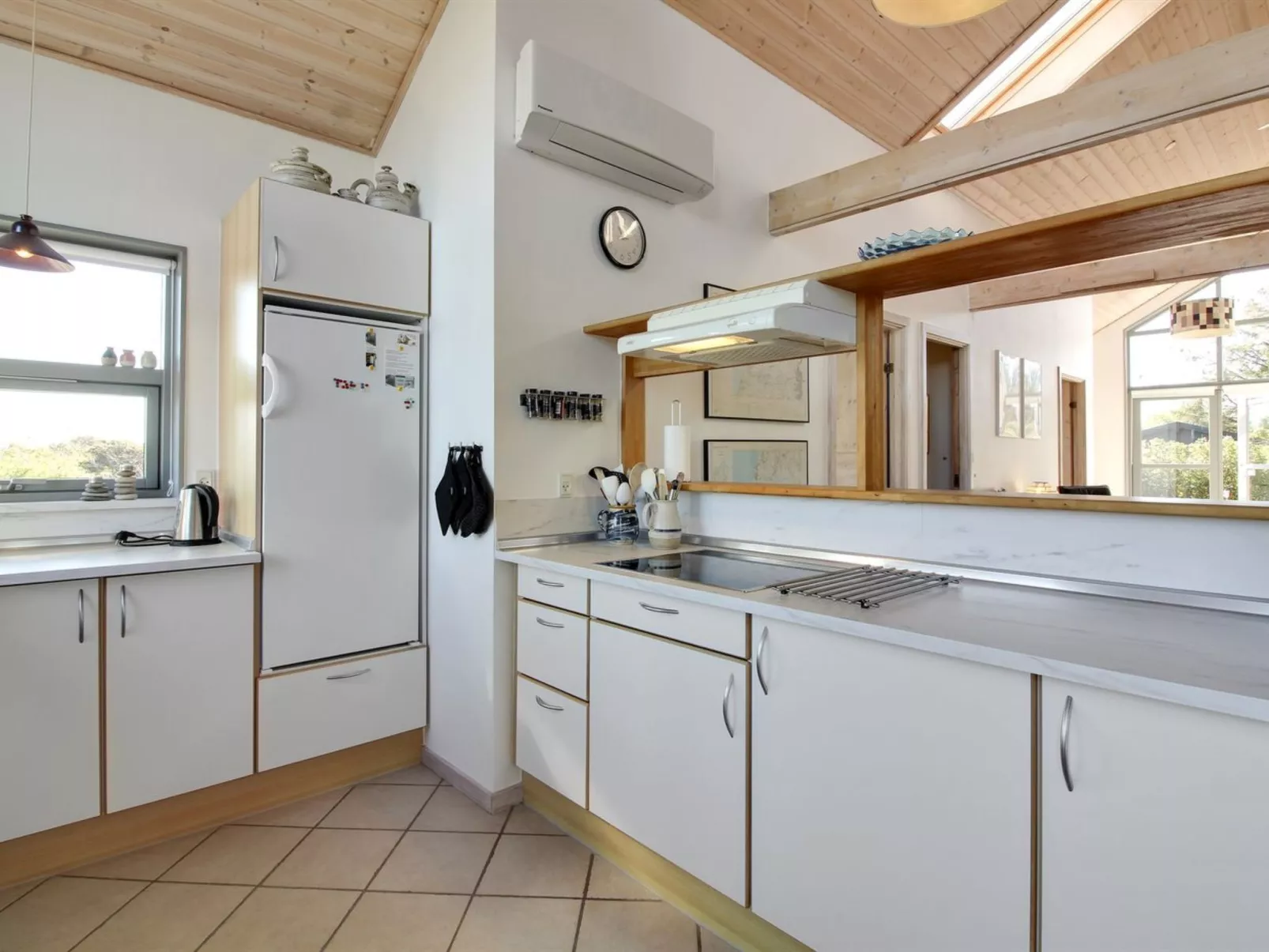 "Lothen" - 500m from the sea-Binnen