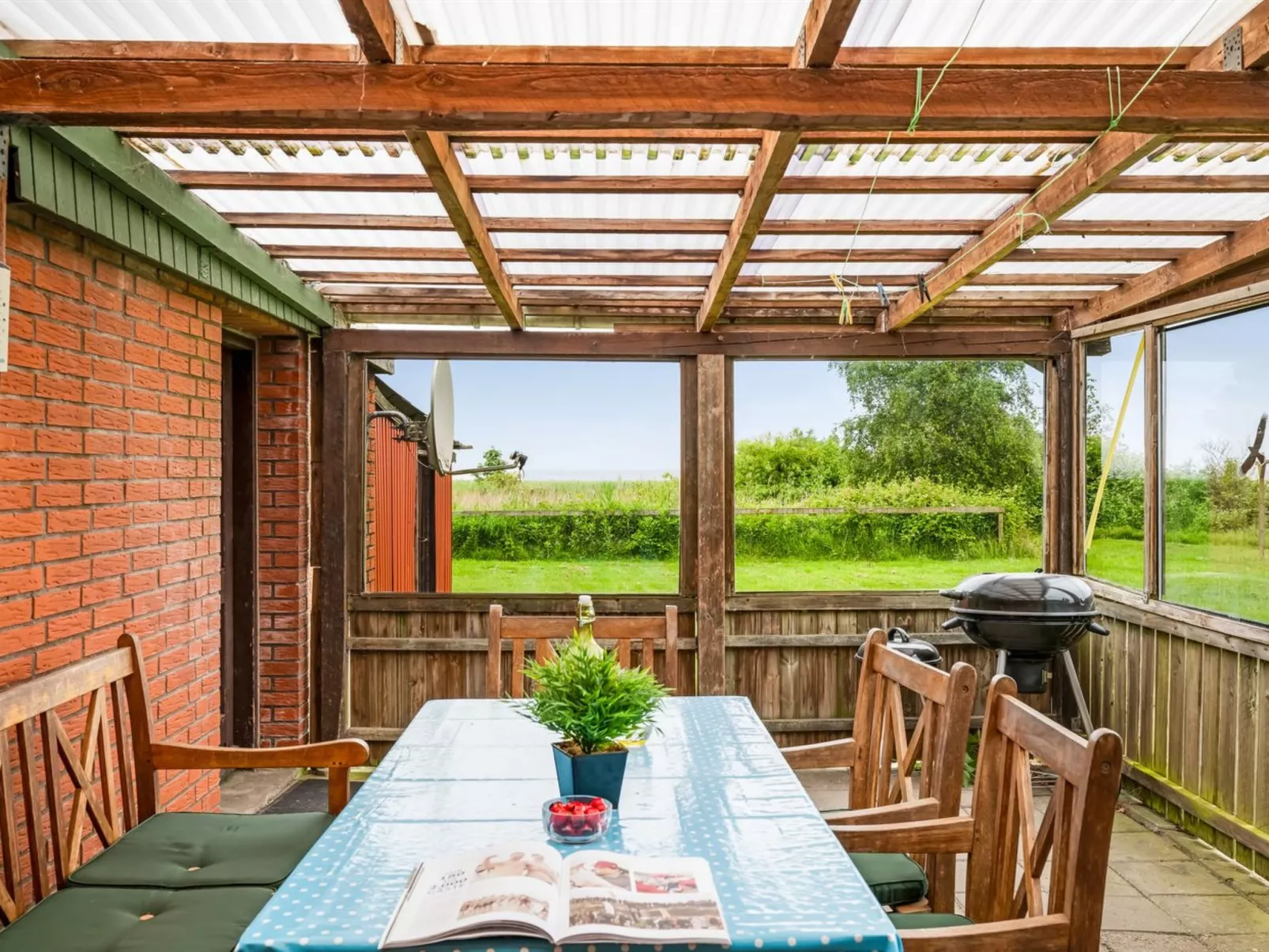 "Jalmari" - 3.5km from the sea-Buiten