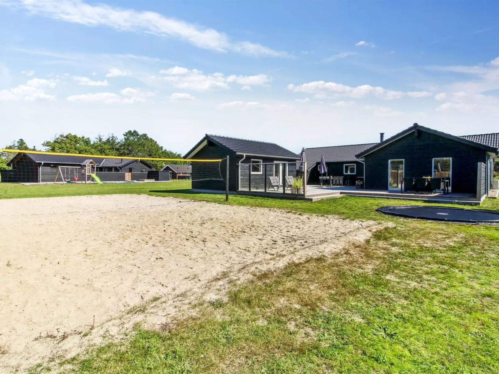 "Anuk" - 2.3km from the sea-Buiten