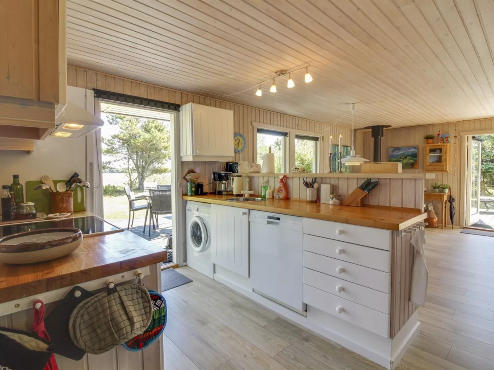 "Birgid" - 900m from the sea-Binnen