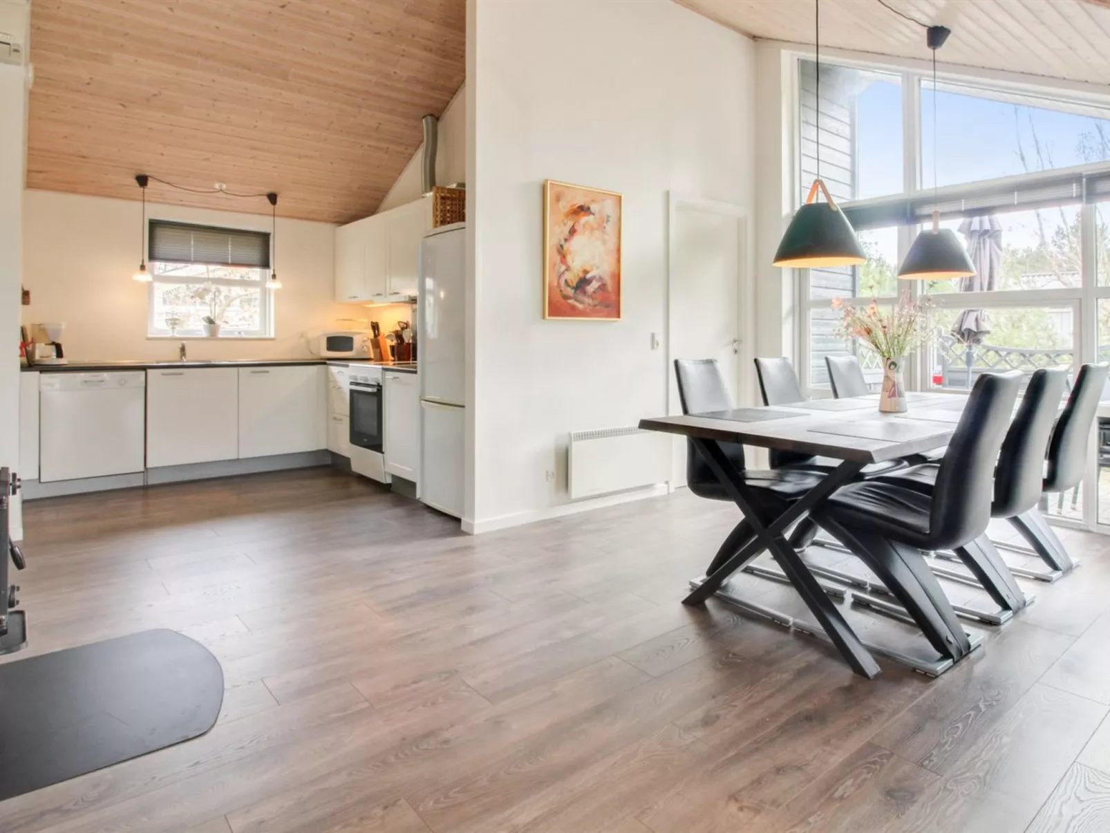 "Nauka" - 2.3km from the sea-Binnen