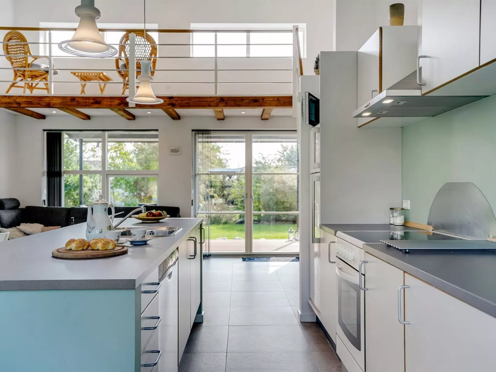 "Ilkka" - 175m from the sea-Binnen