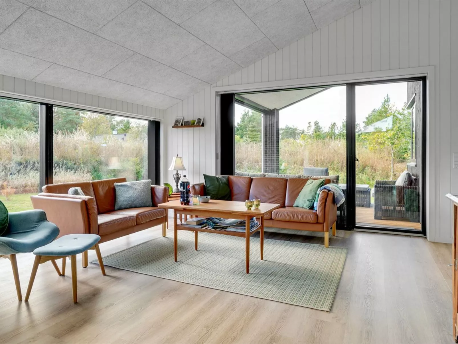 "Sinna" -  from the sea-Binnen