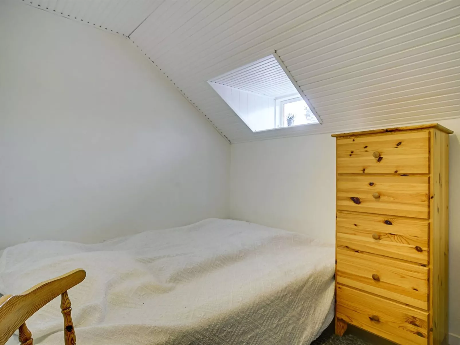 "Arnfin" - 160m from the sea-Binnen