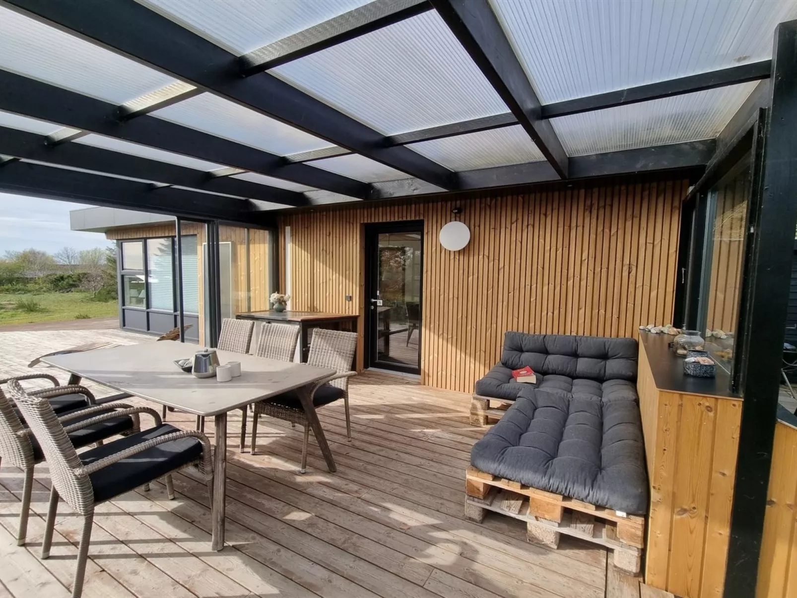 "Lefke" - 400m to the fjord-Buiten