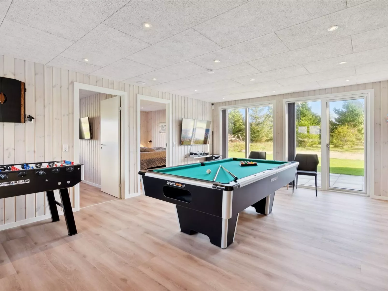 "Makedon" - 4.5km from the sea-Binnen