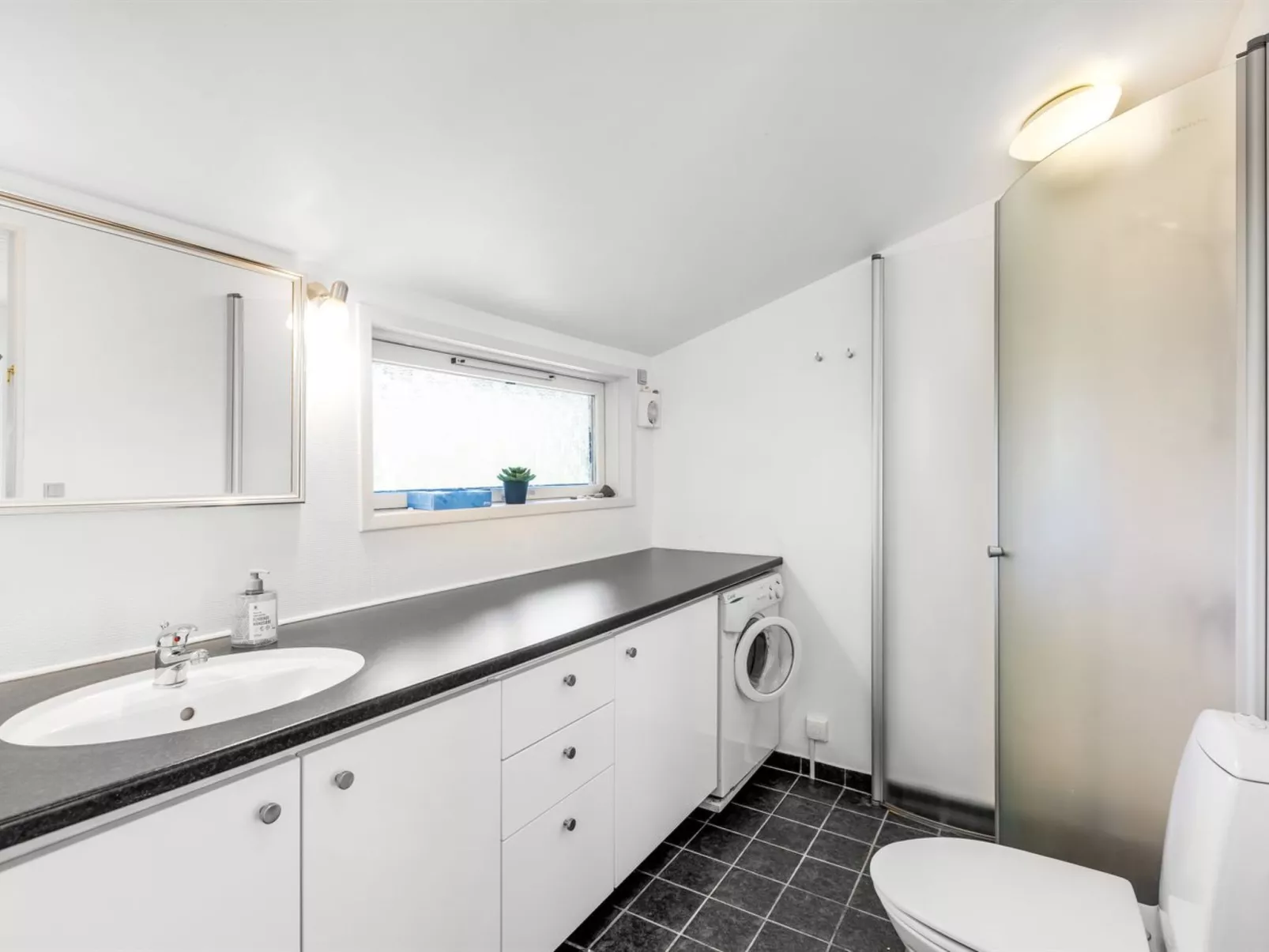 "Gullborg" - 800m from the sea-Binnen