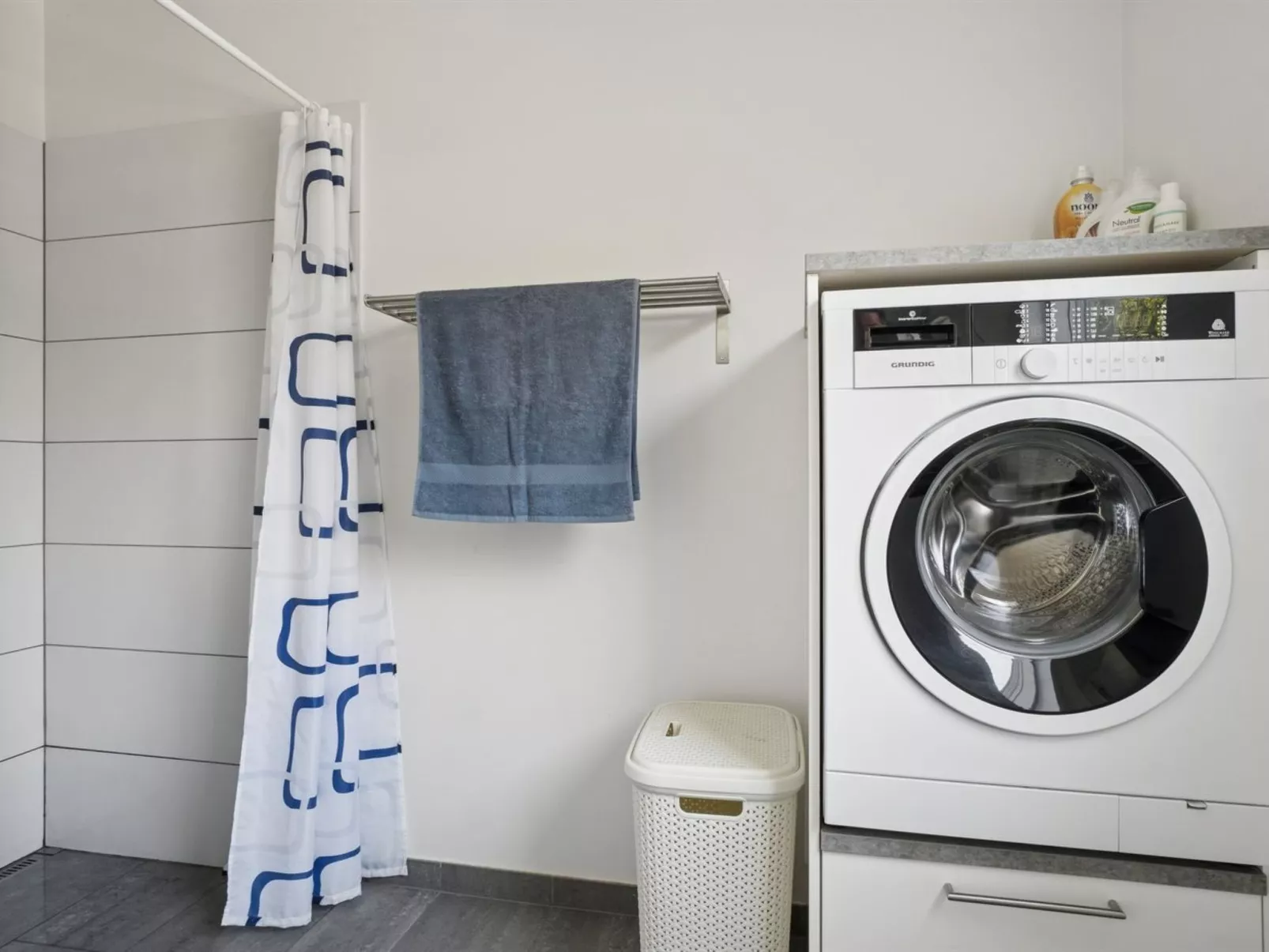 "Irek" - 500m from the sea-Binnen