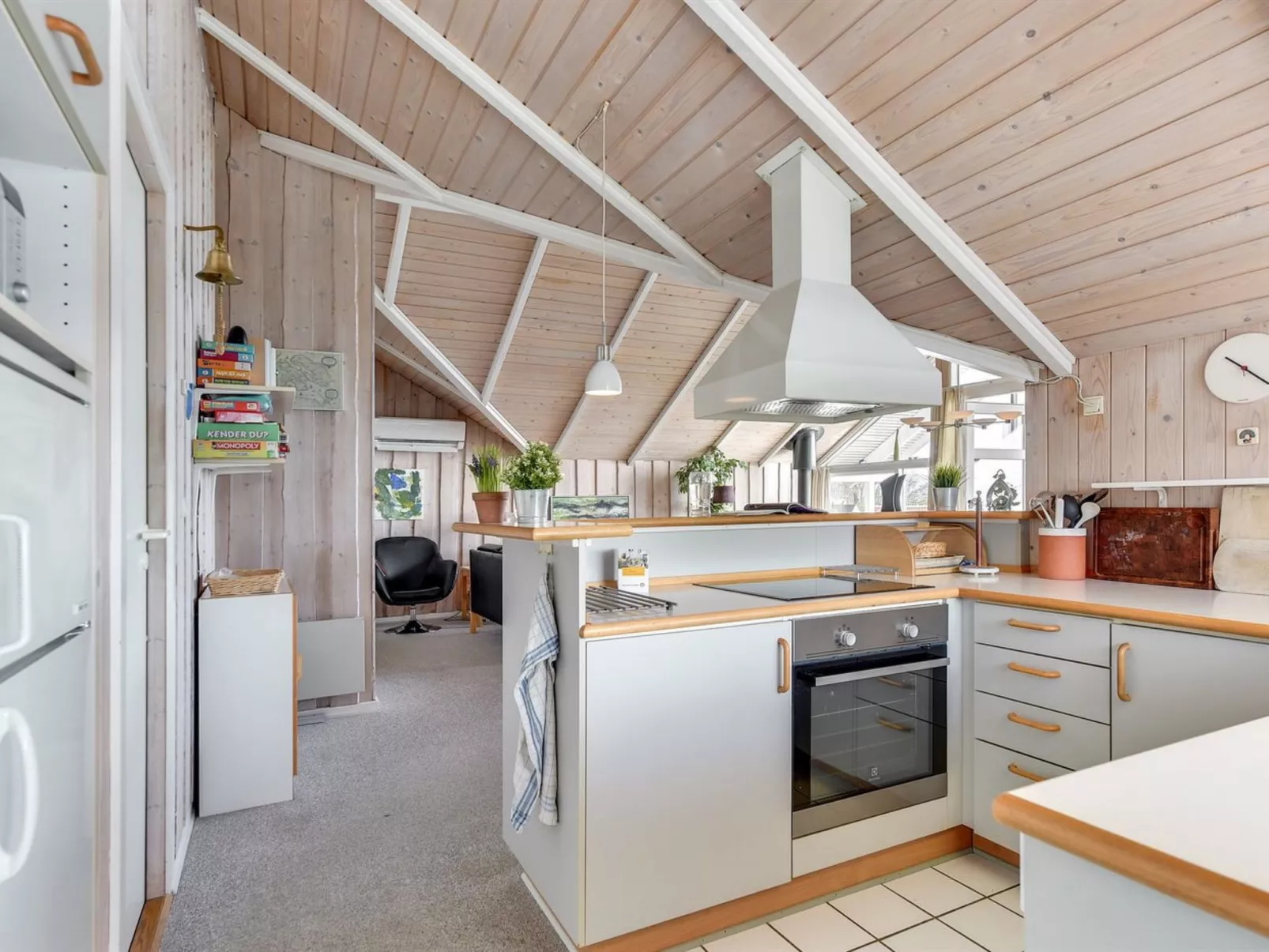 "Hera" - 200m from the sea-Binnen