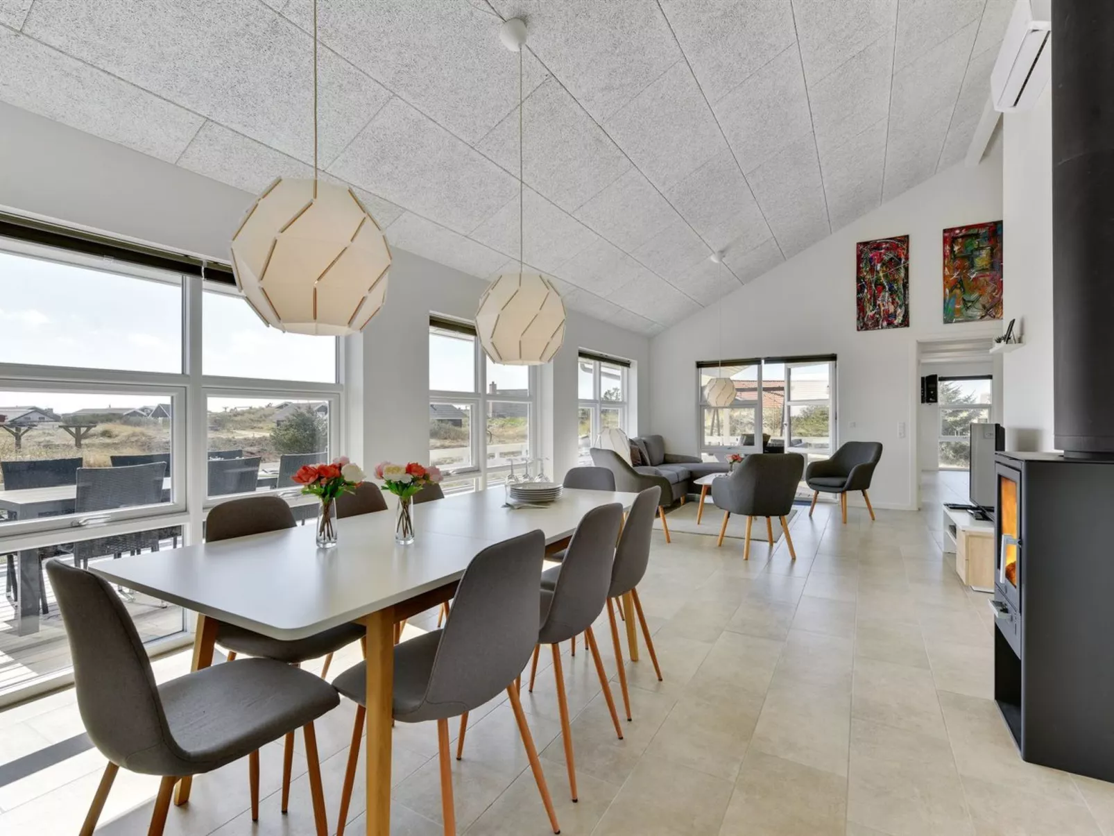 "Karen" - 900m from the sea-Binnen