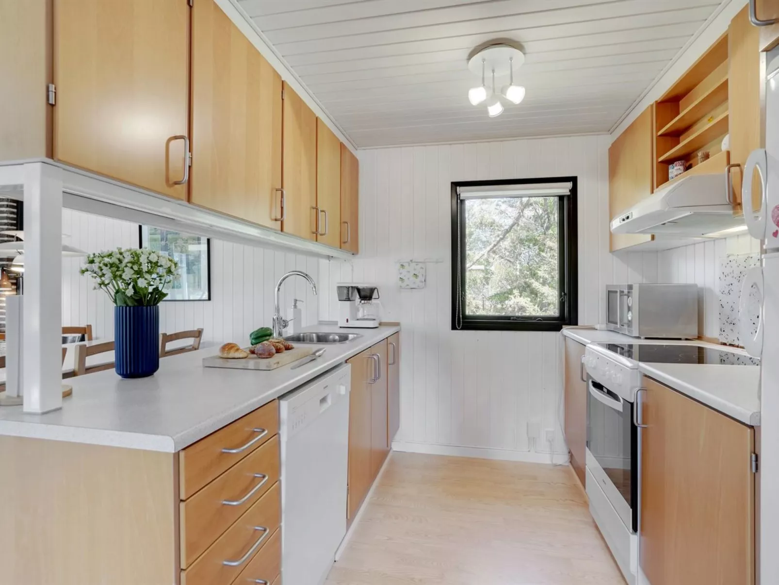 "Melisande" - 950m from the sea-Binnen