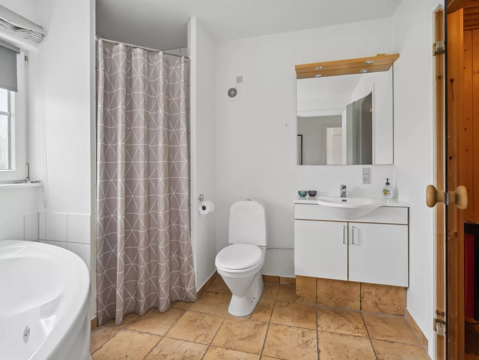 "Matleena" - 200m from the sea-Binnen