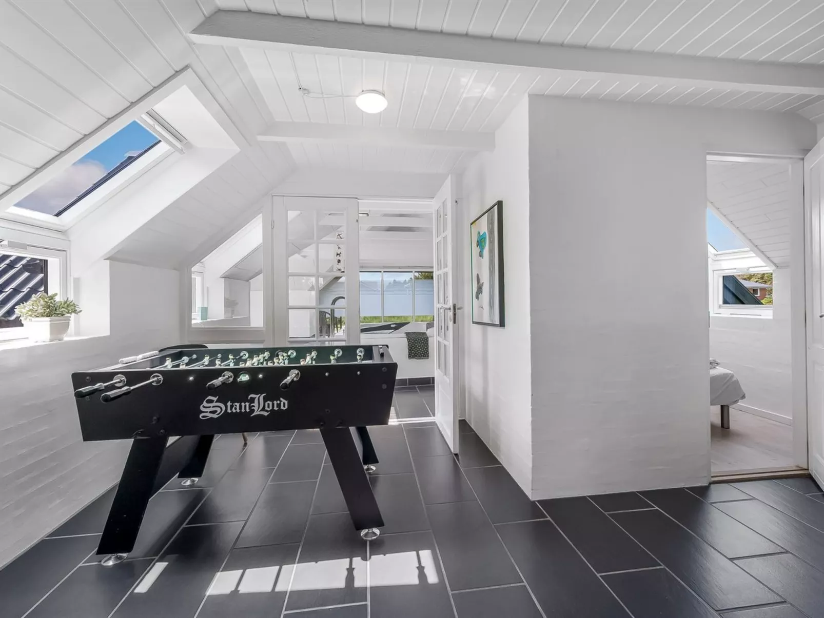 "Lidija" - 850m from the sea-Binnen