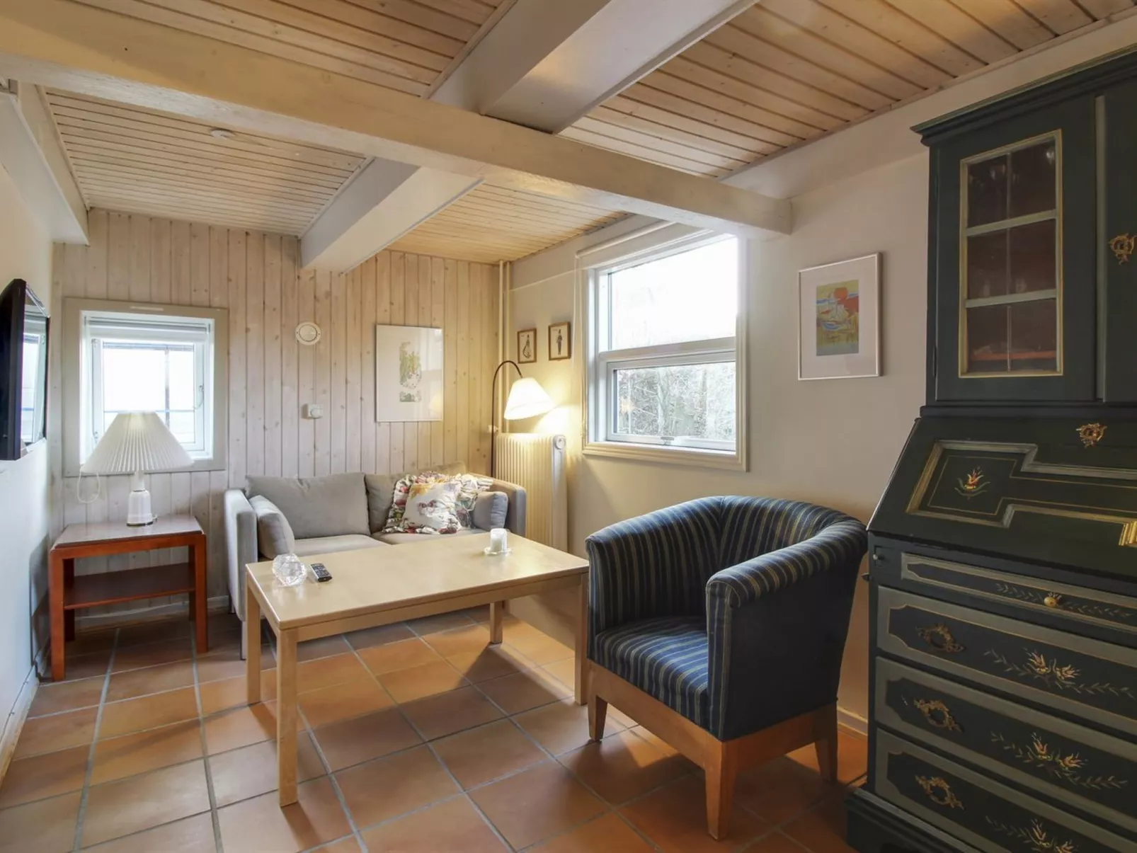 "Canan" - 1.6km from the sea-Binnen