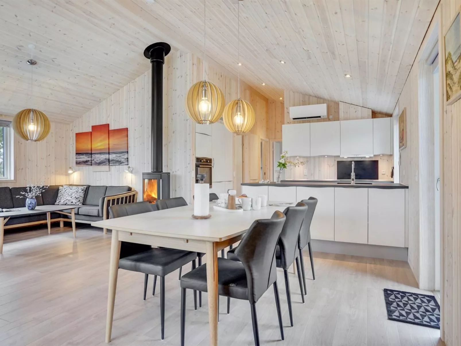 "Jerrit" - 225m from the sea-Binnen