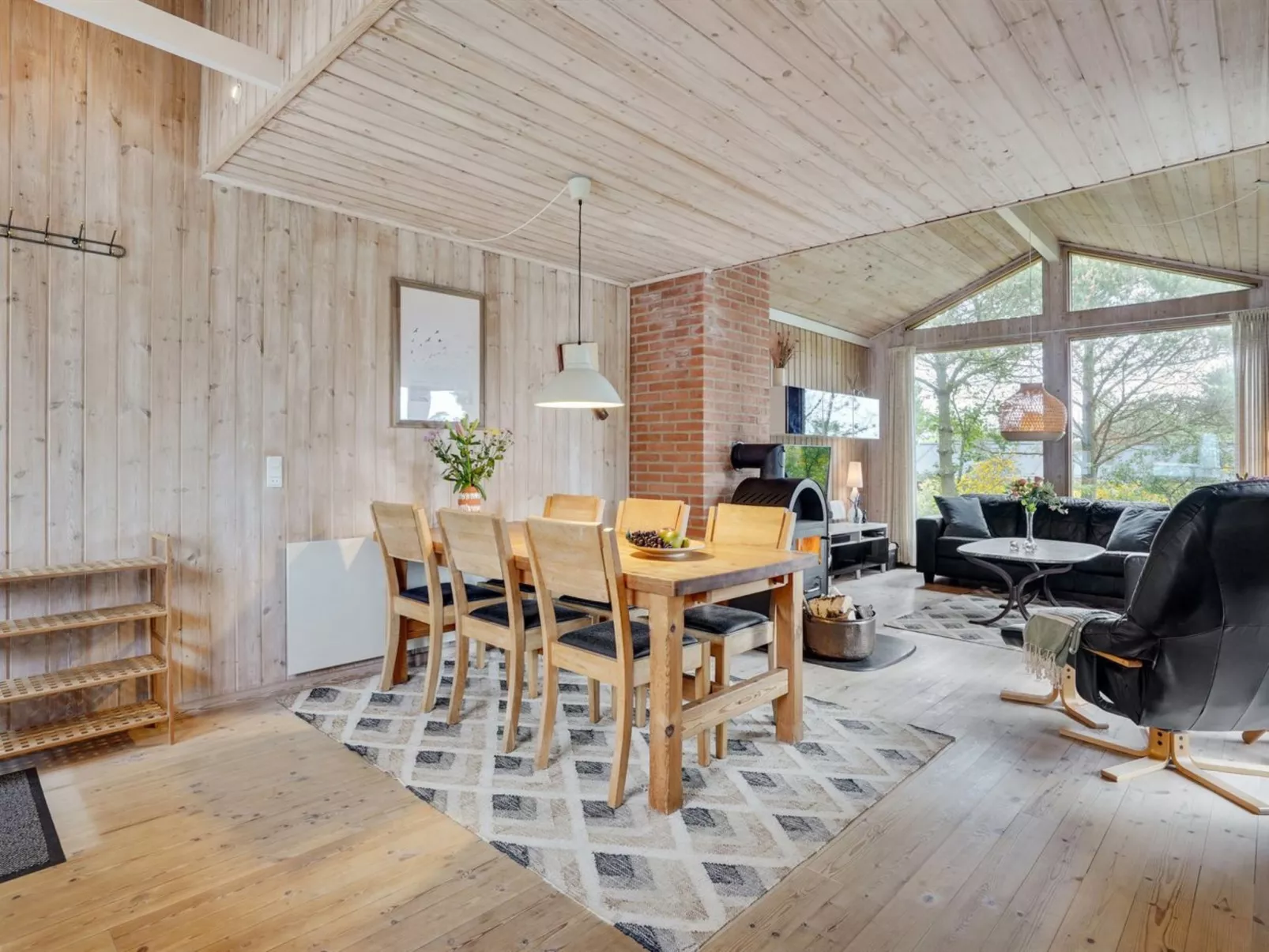 "Jaskirt" - 125m from the sea-Binnen