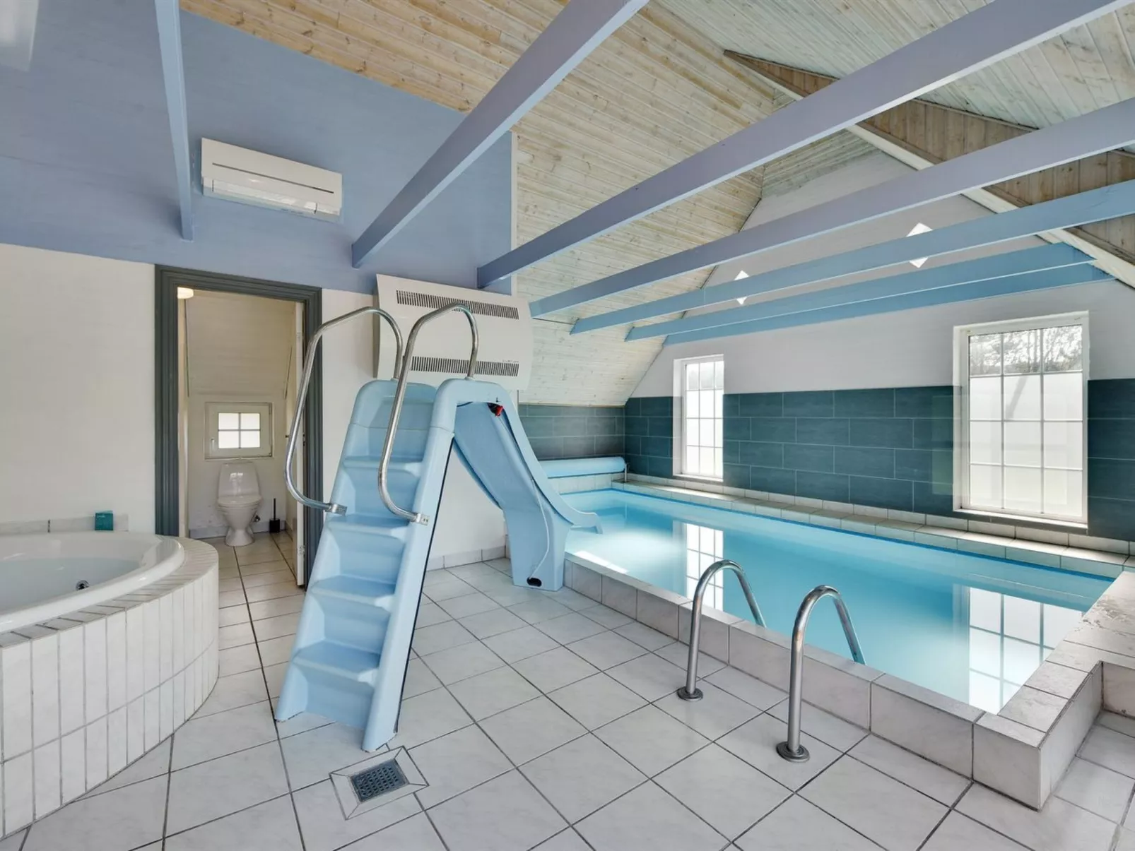 "Jorkin" - 1.8km from the sea-Buiten