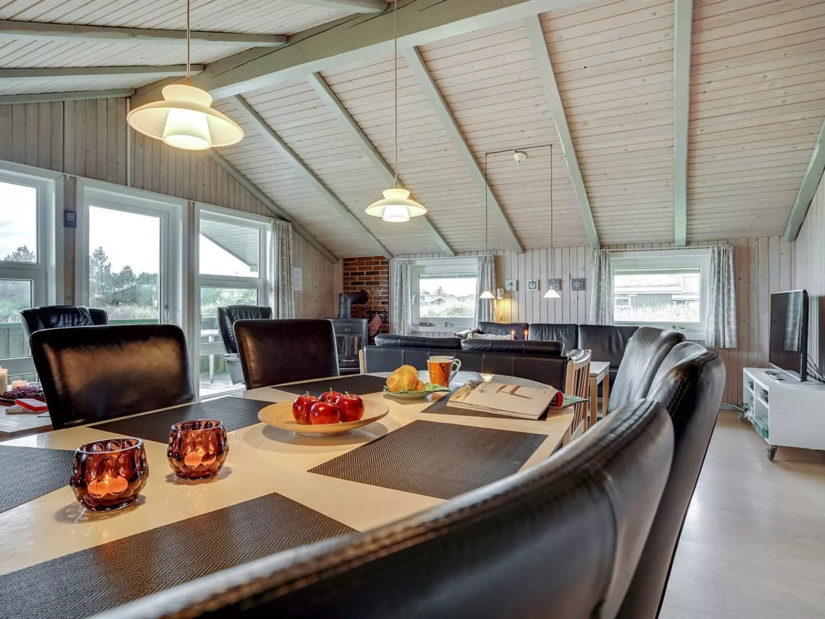 "Tennie" - 300m from the sea-Binnen