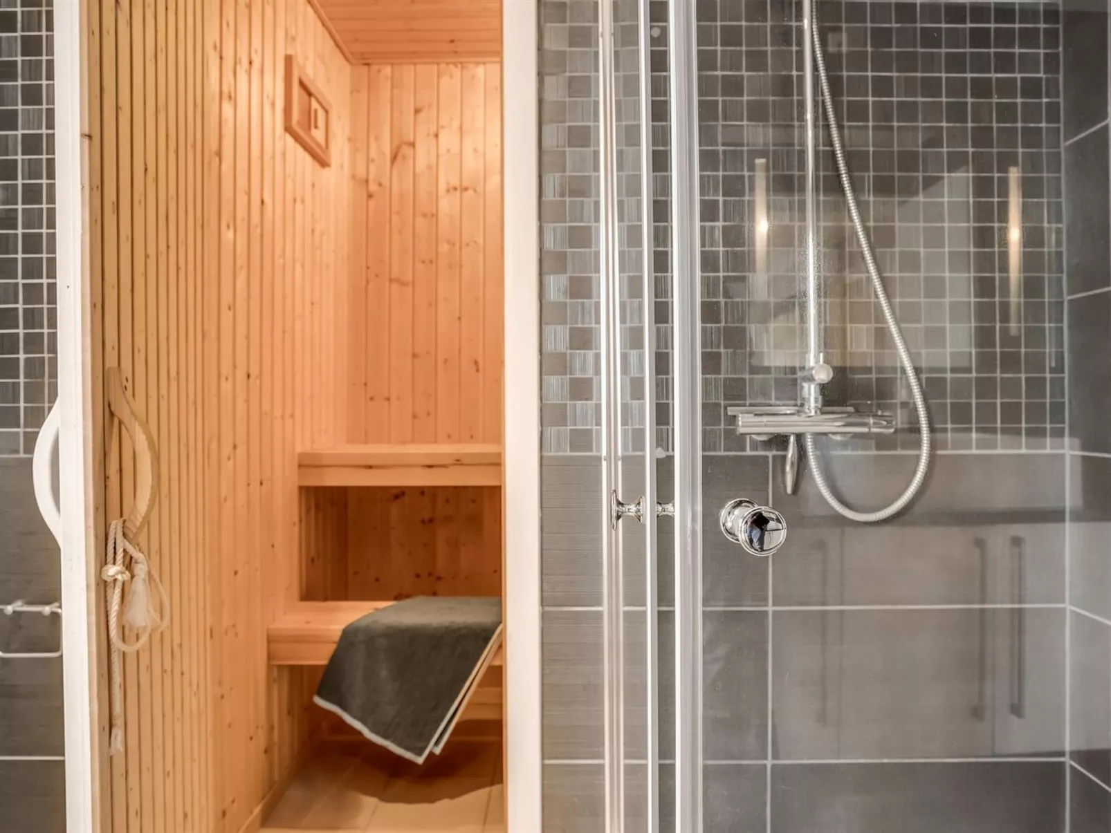 "Skamhals" - 700m from the sea-Binnen