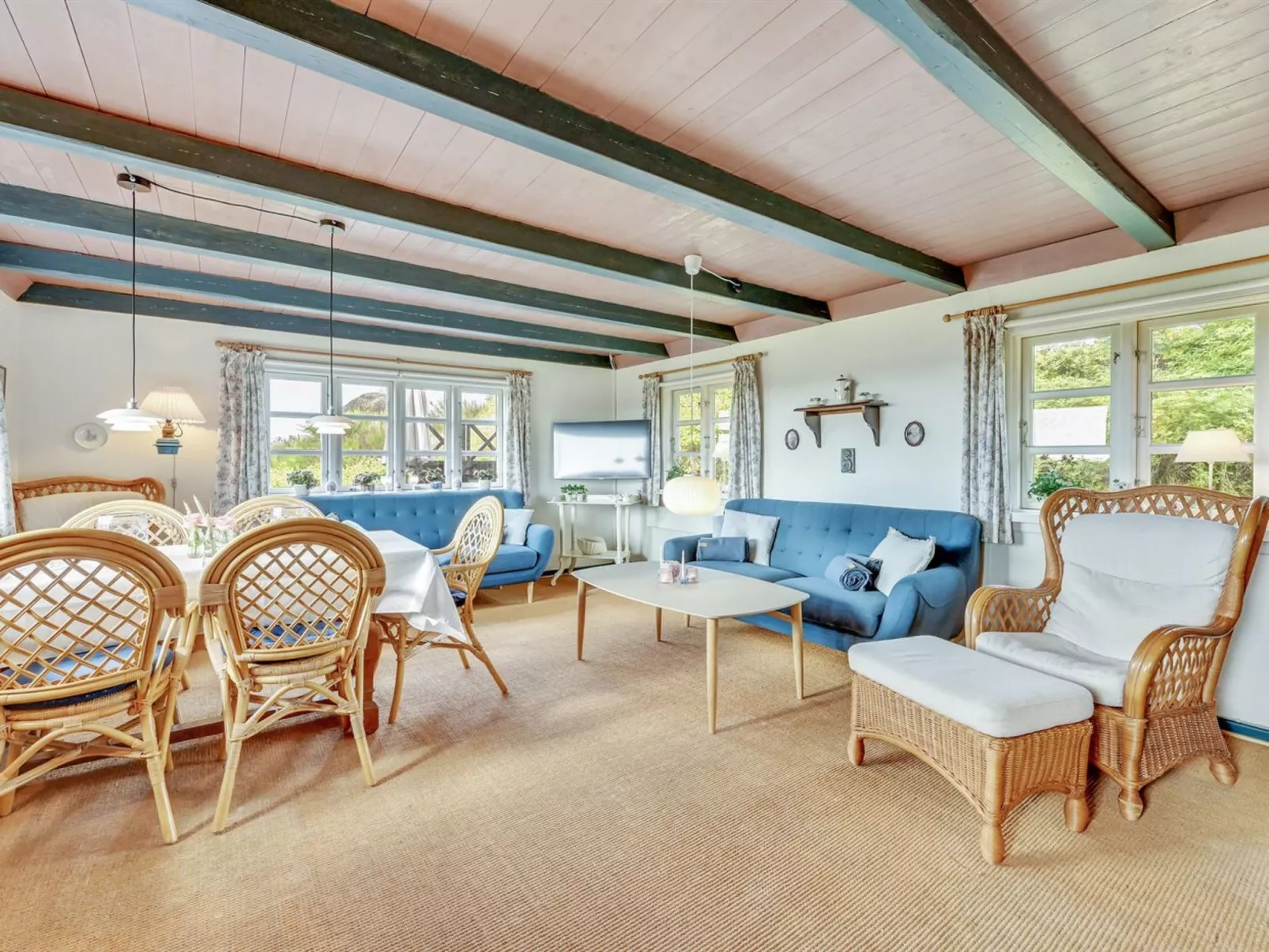 "Annika" -  from the sea-Binnen