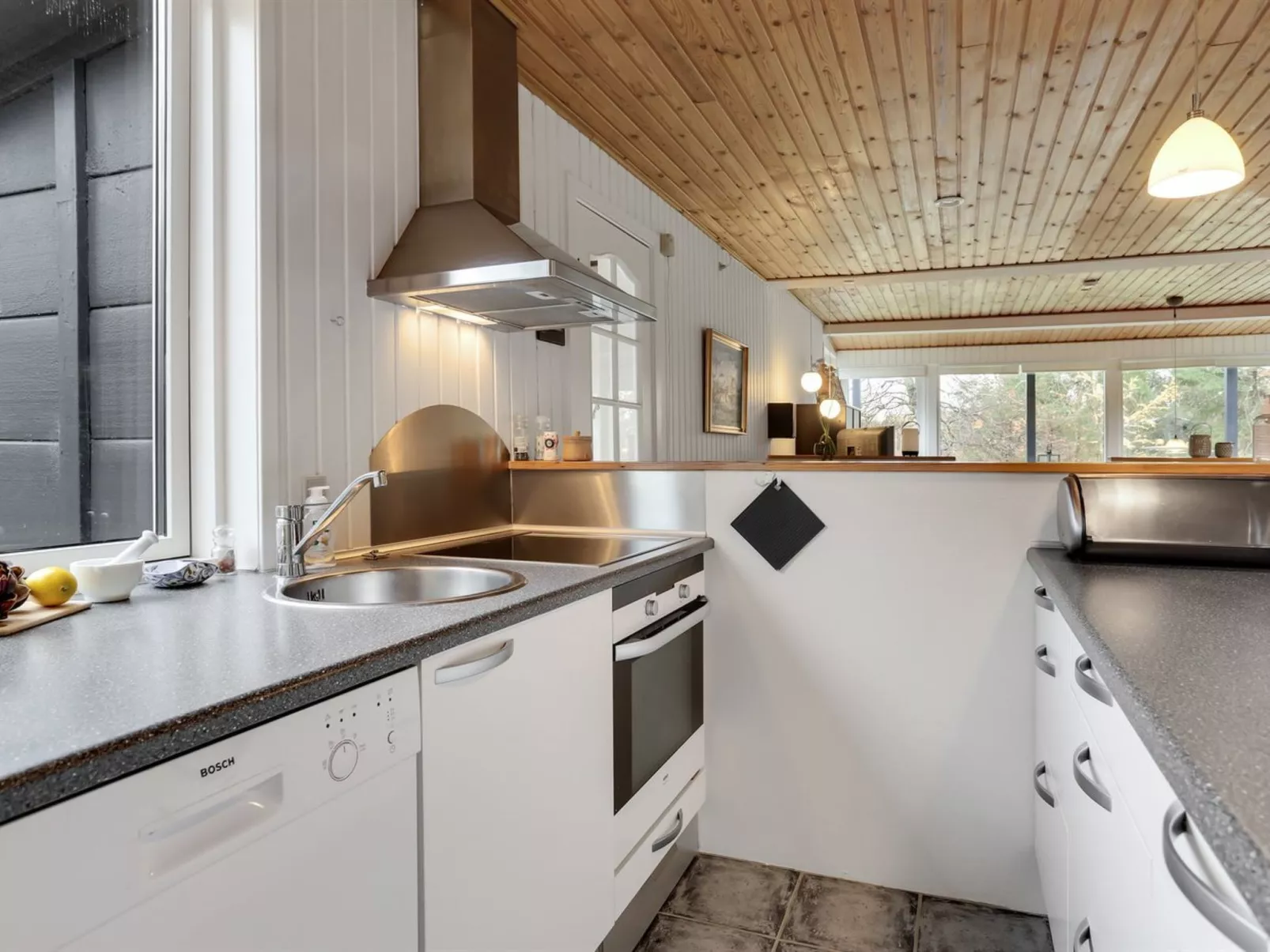 "Blek" - 300m from the sea-Binnen