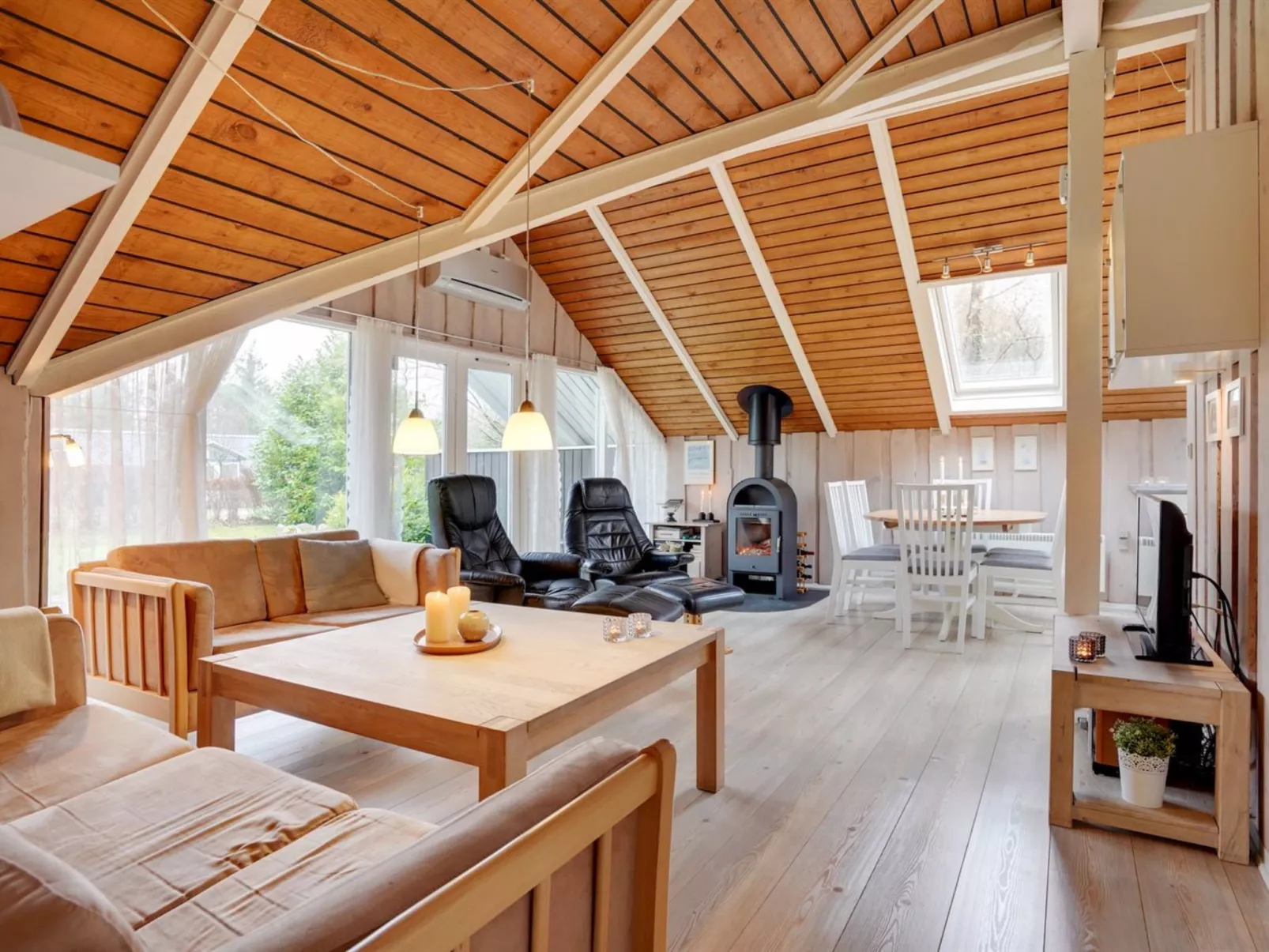 "Anninka" - 28km from the sea-Binnen