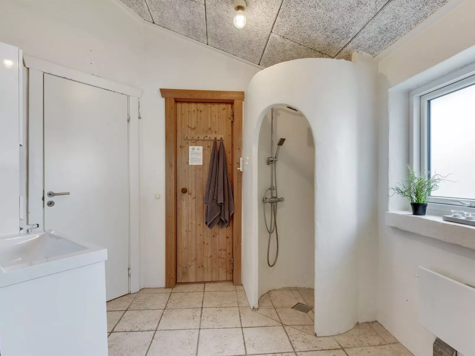 "Soini" - 900m from the sea-Binnen