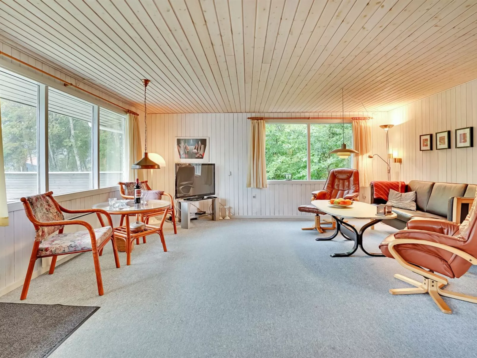 "Leny" - 450m to the fjord-Binnen