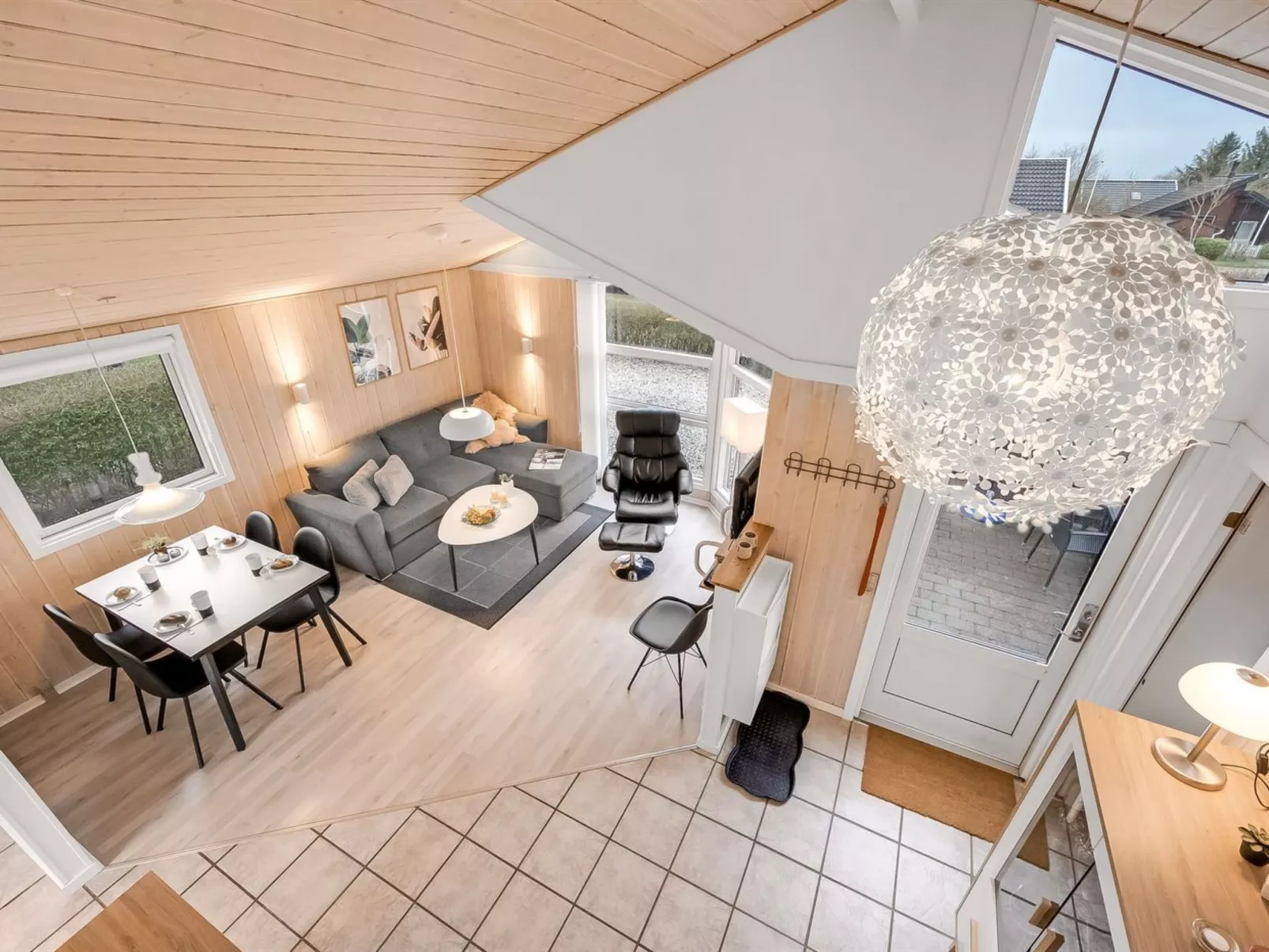 "Marten" - 1.2km to the fjord-Binnen