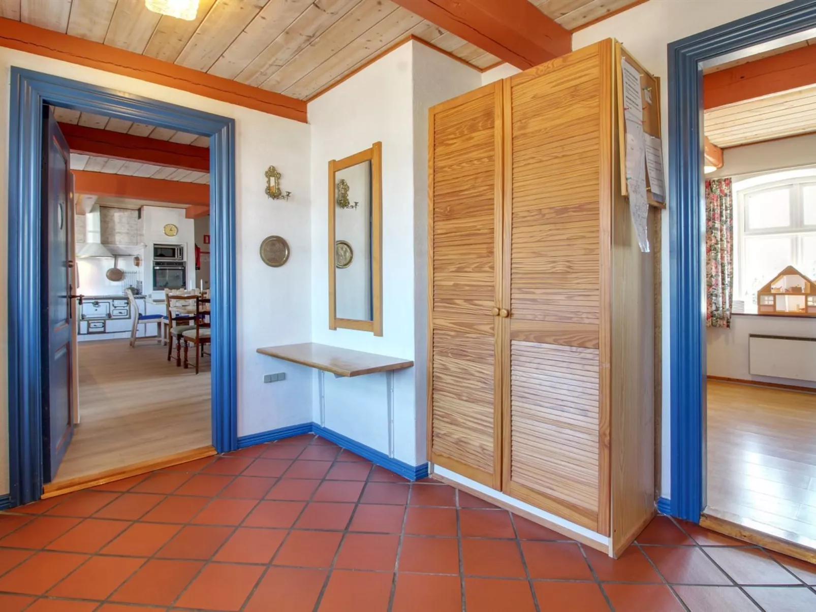 "Tilla" - 600m from the sea-Binnen