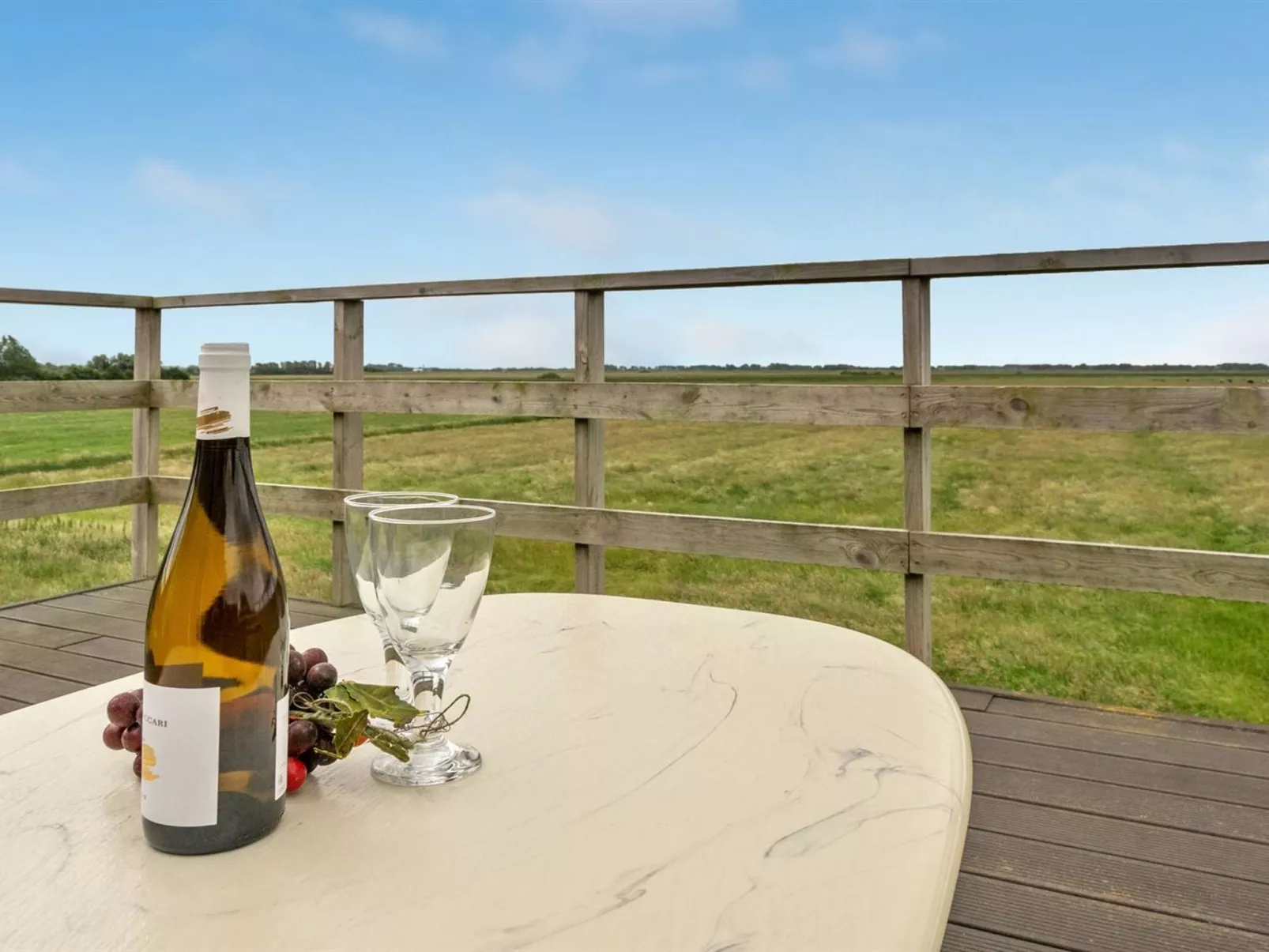 "Ammy" - 7.5km from the sea-Buiten