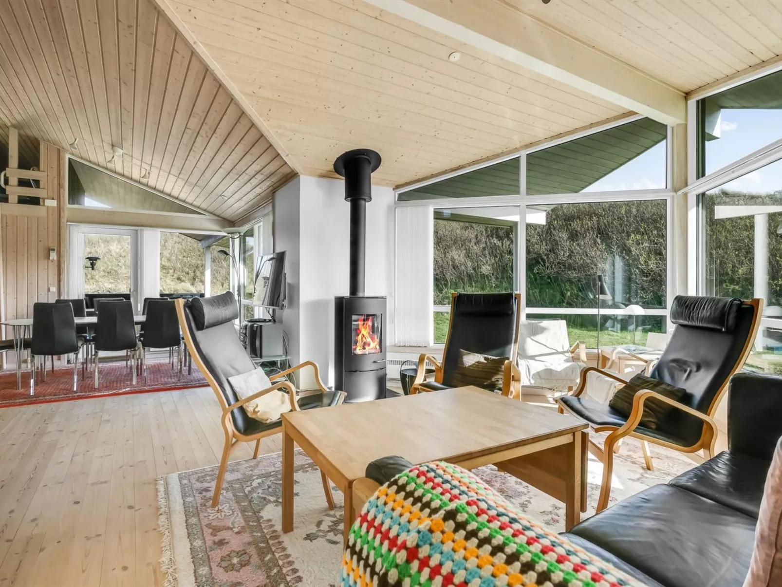 "Bovi" - 300m from the sea-Binnen