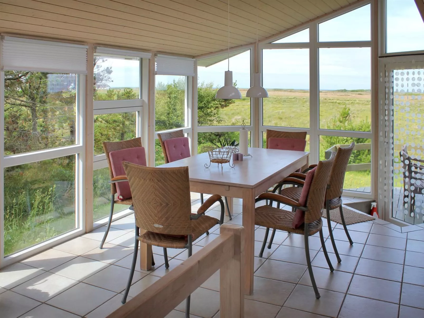 "Annick" - 300m from the sea-Binnen