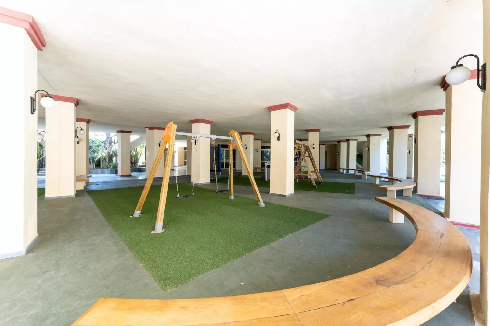 CT 239 - Romana Playa - First Beachline-Faciliteiten