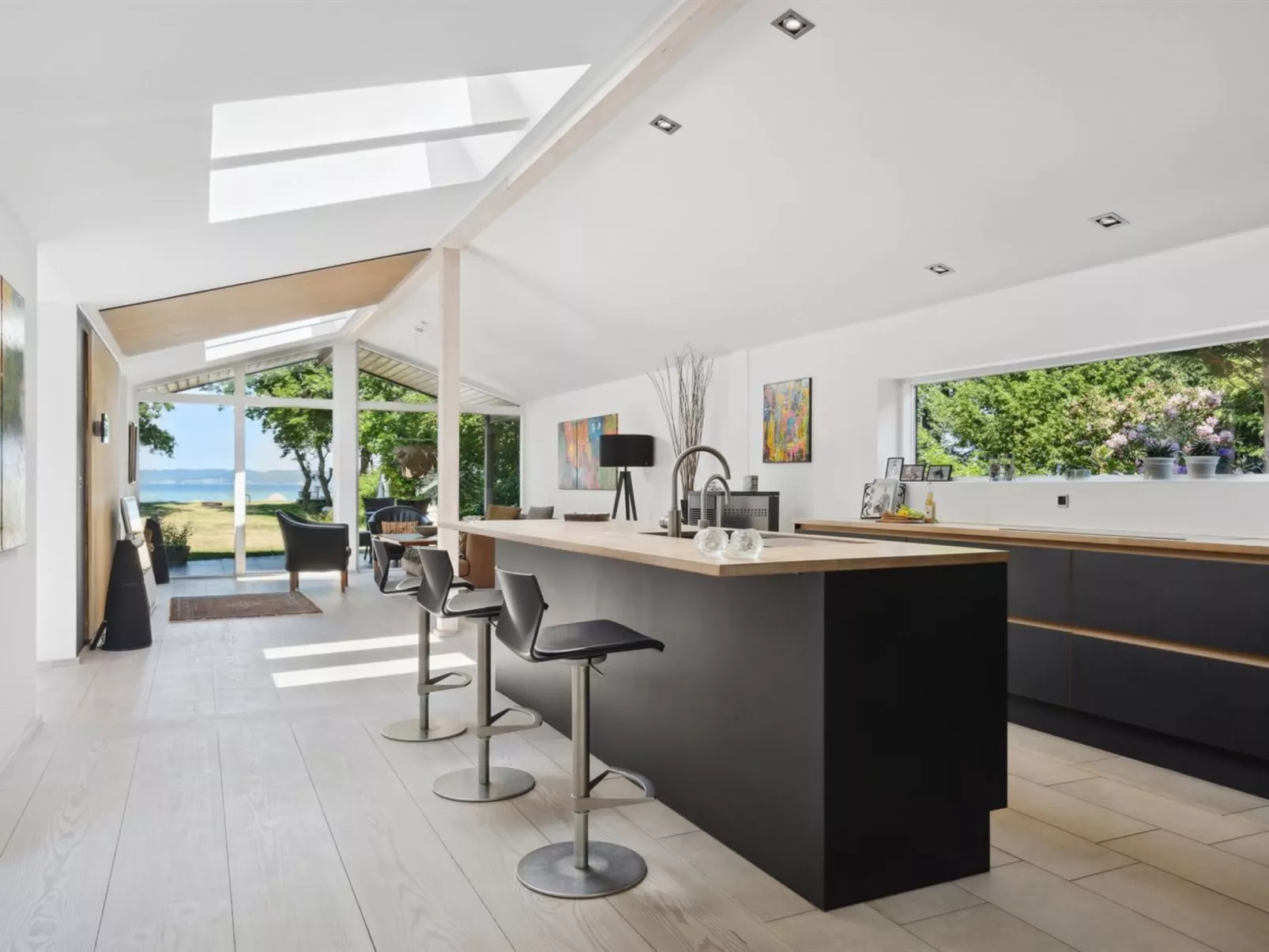 "Kennet" - 30m from the sea-Binnen