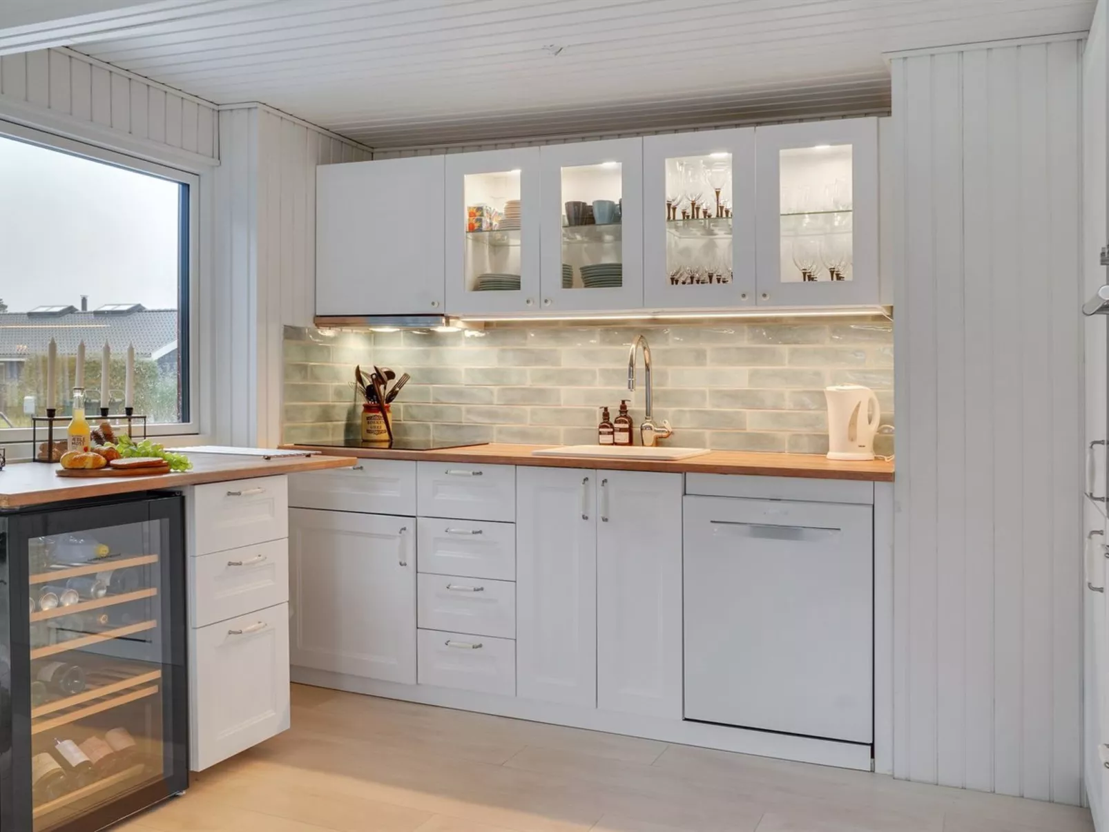 "Elma" - 350m from the sea-Binnen