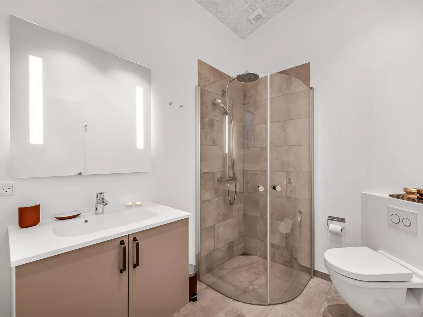 "Waldar" -  from the sea-Binnen