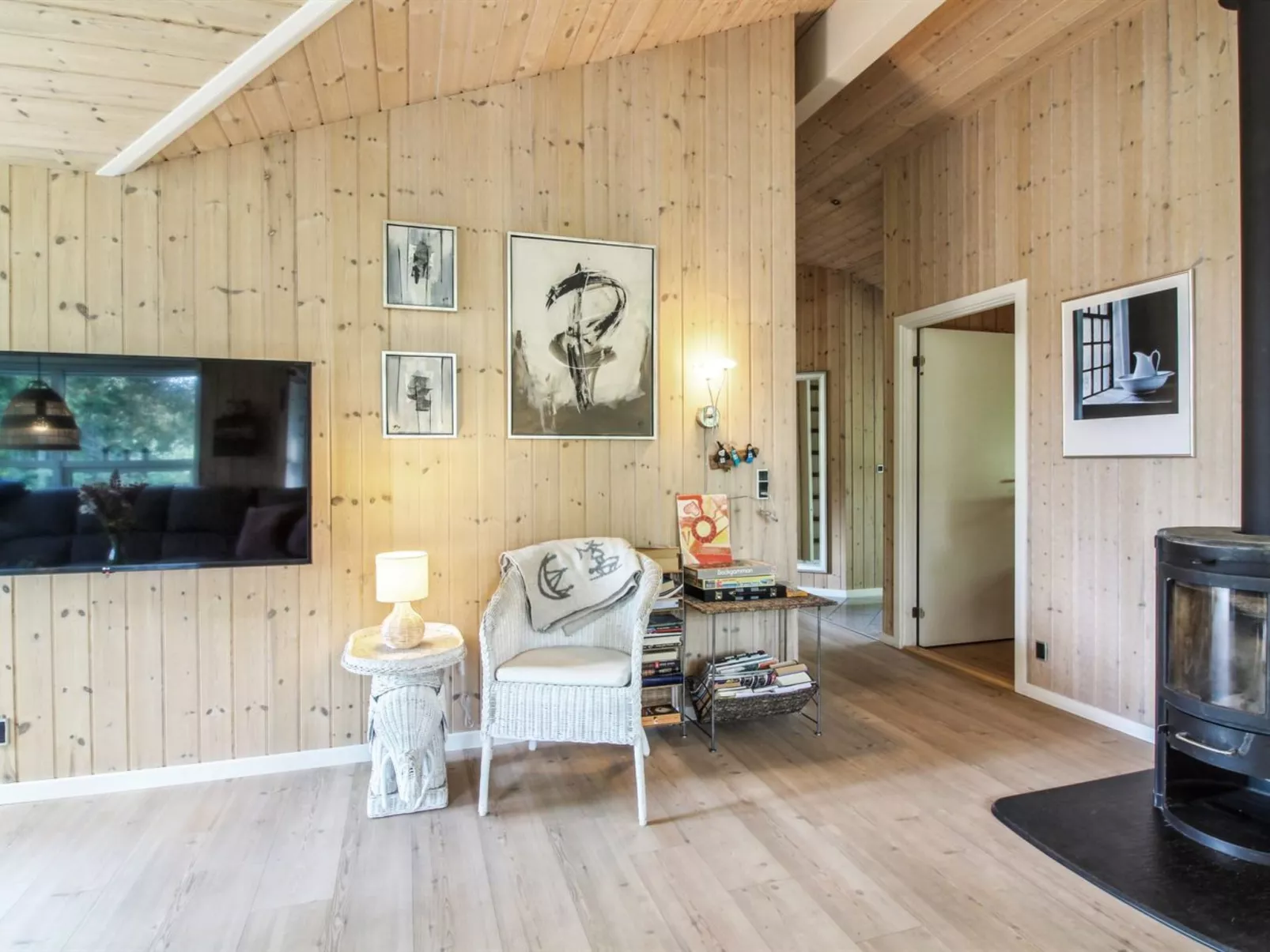 "Arlett" - 950m from the sea-Binnen