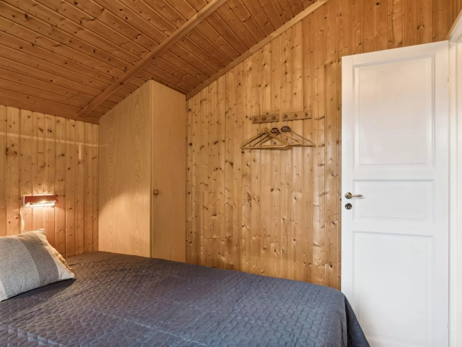 "Eyer" - 20m from the sea-Binnen