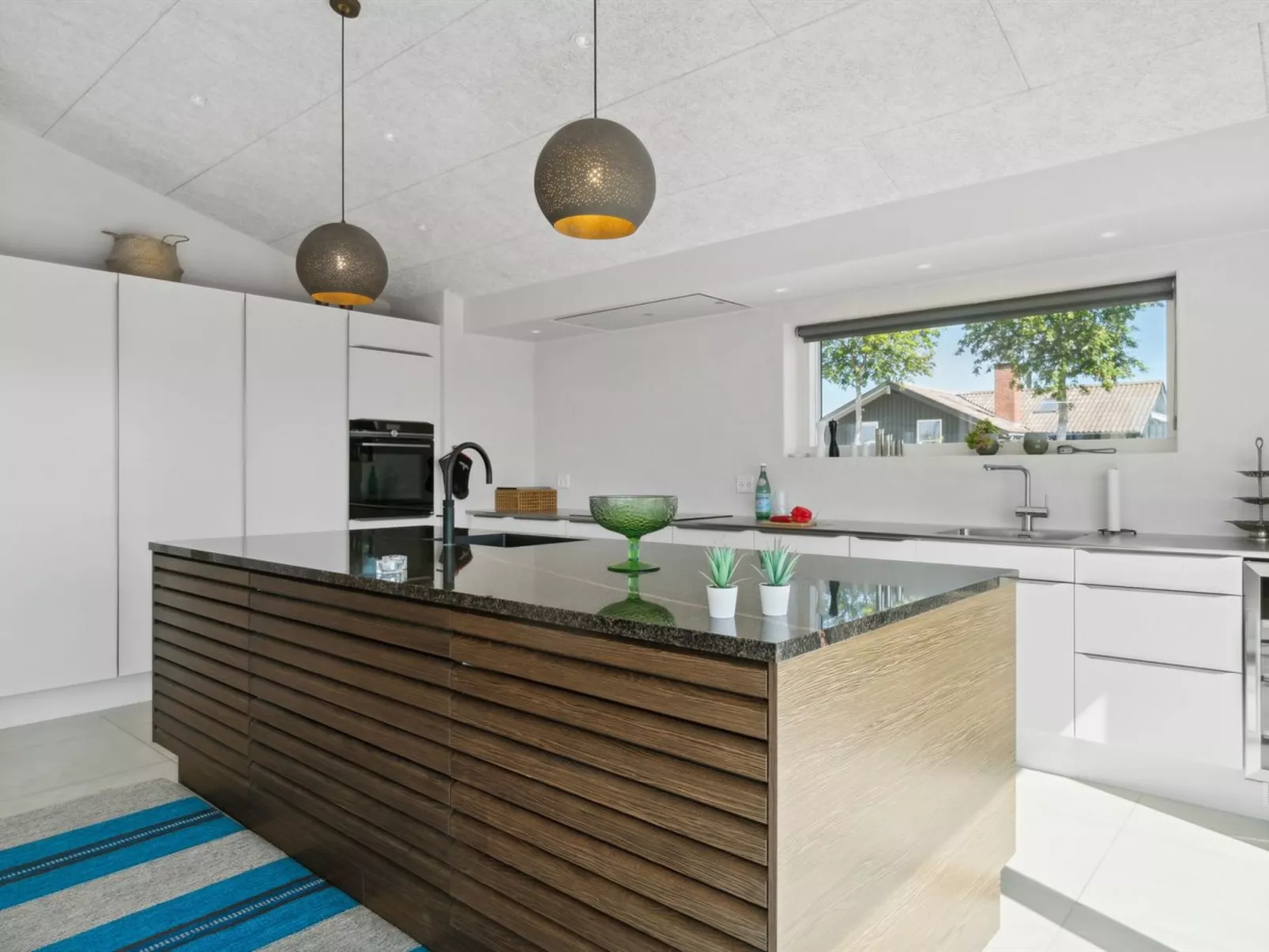 "Niska" - 200m from the sea-Binnen