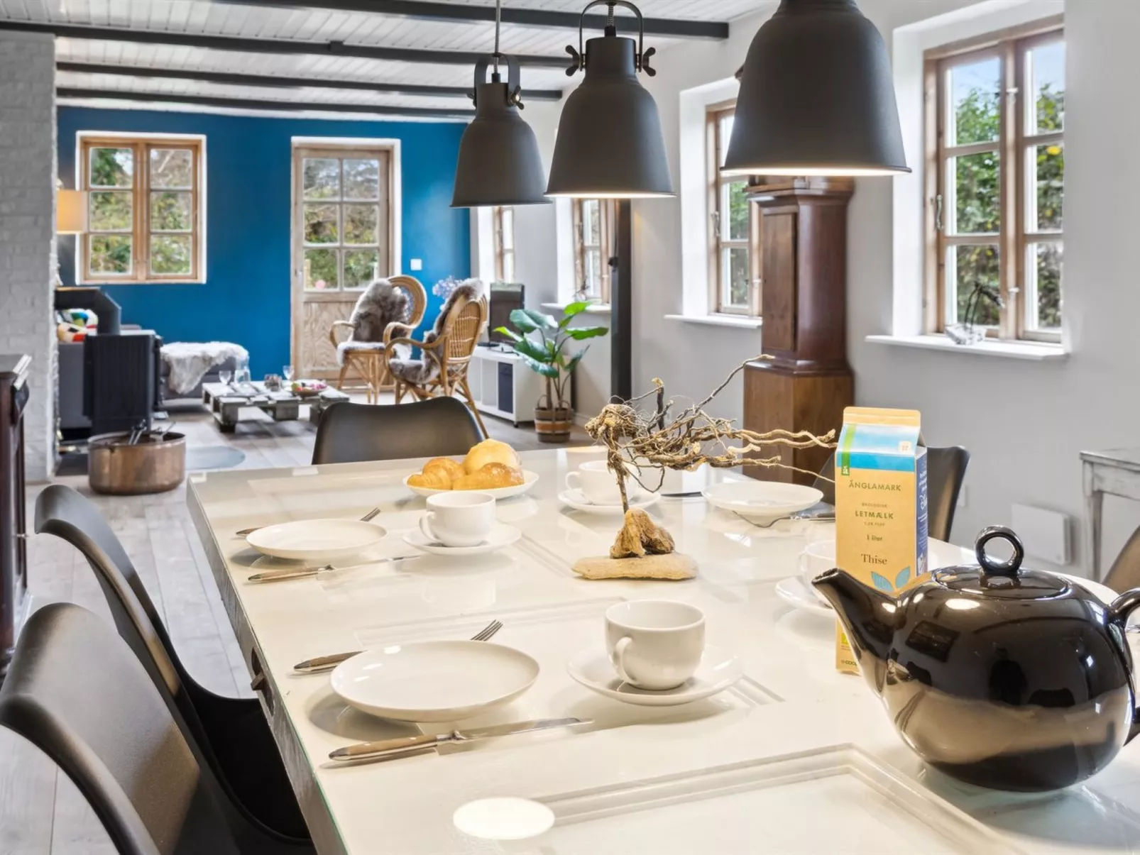 "Hughlek" - 1.5km from the sea-Binnen