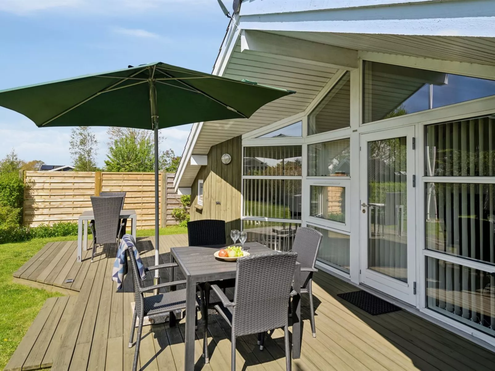 "Hereth" - 100m from the sea-Buiten