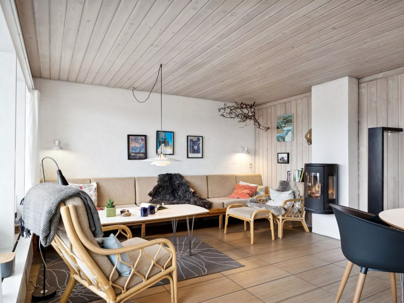 "Eljene" - 700m from the sea-Binnen